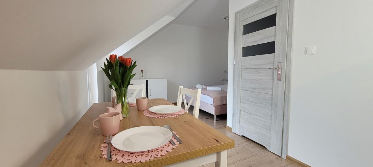Kolorowe Cieplice - Apartamenty Z Widokiem Na Karkonosze Jelenia Góra Esterno foto